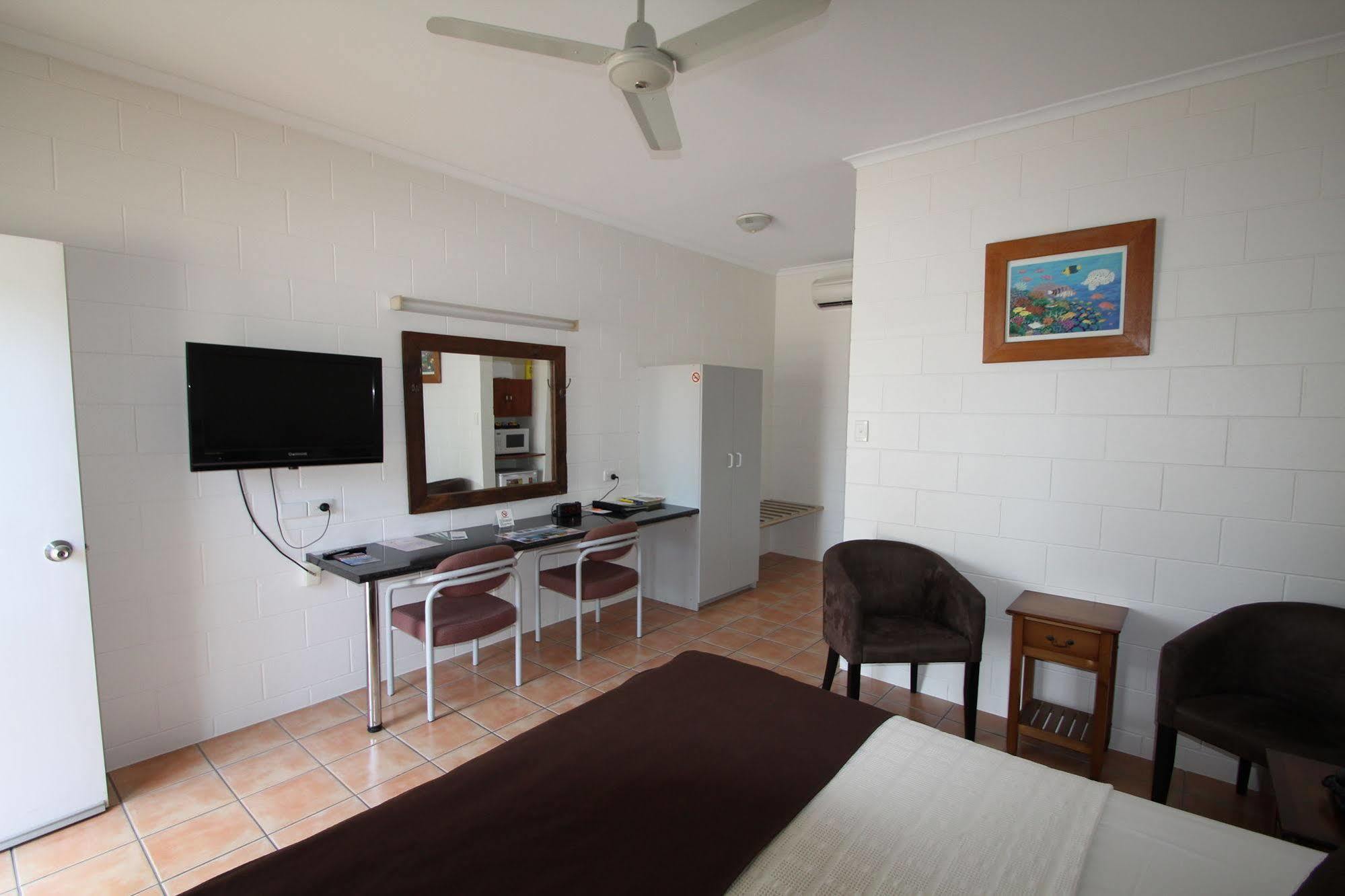 Colonial Rose Motel Townsville Exterior photo