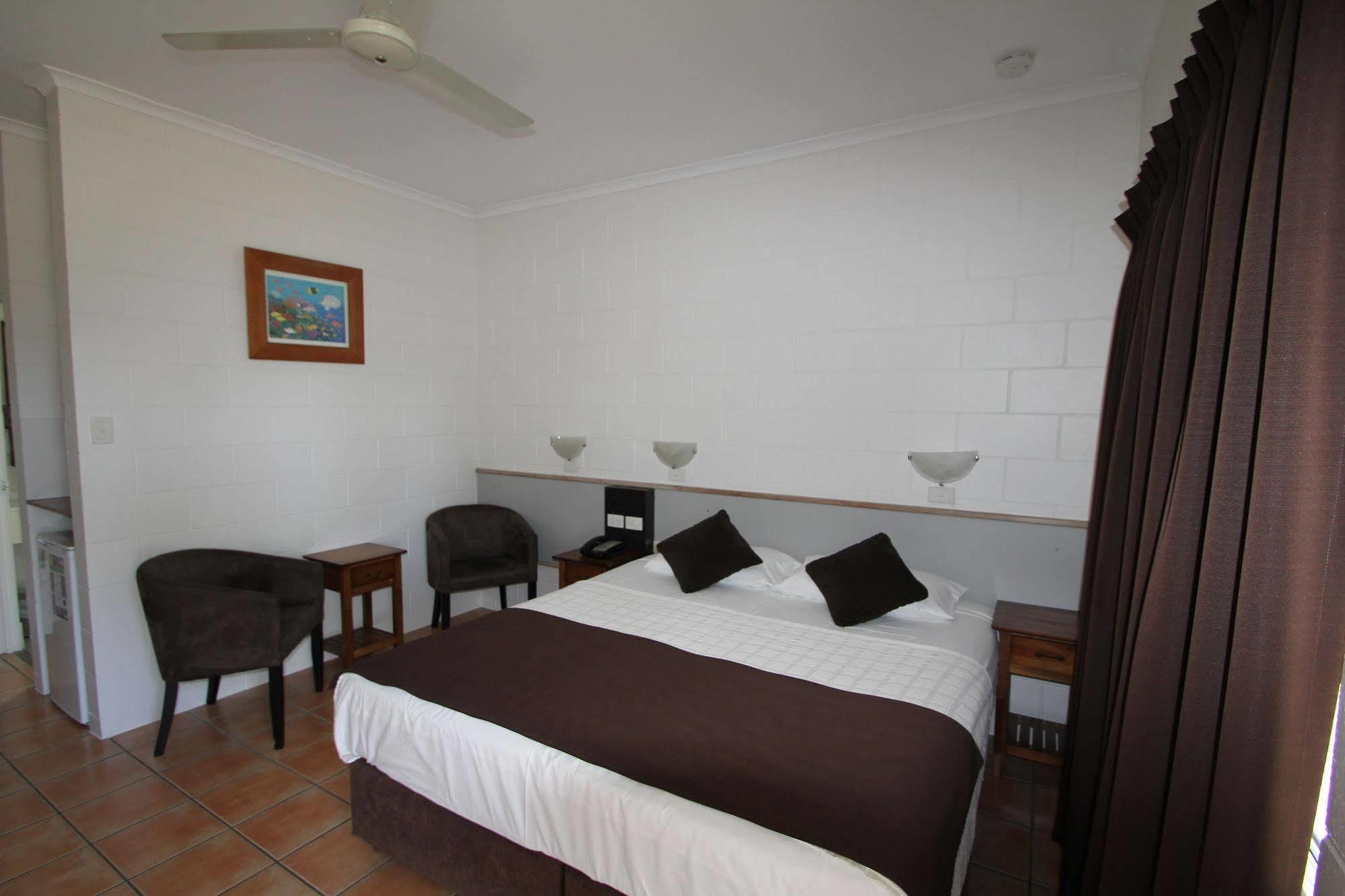 Colonial Rose Motel Townsville Exterior photo