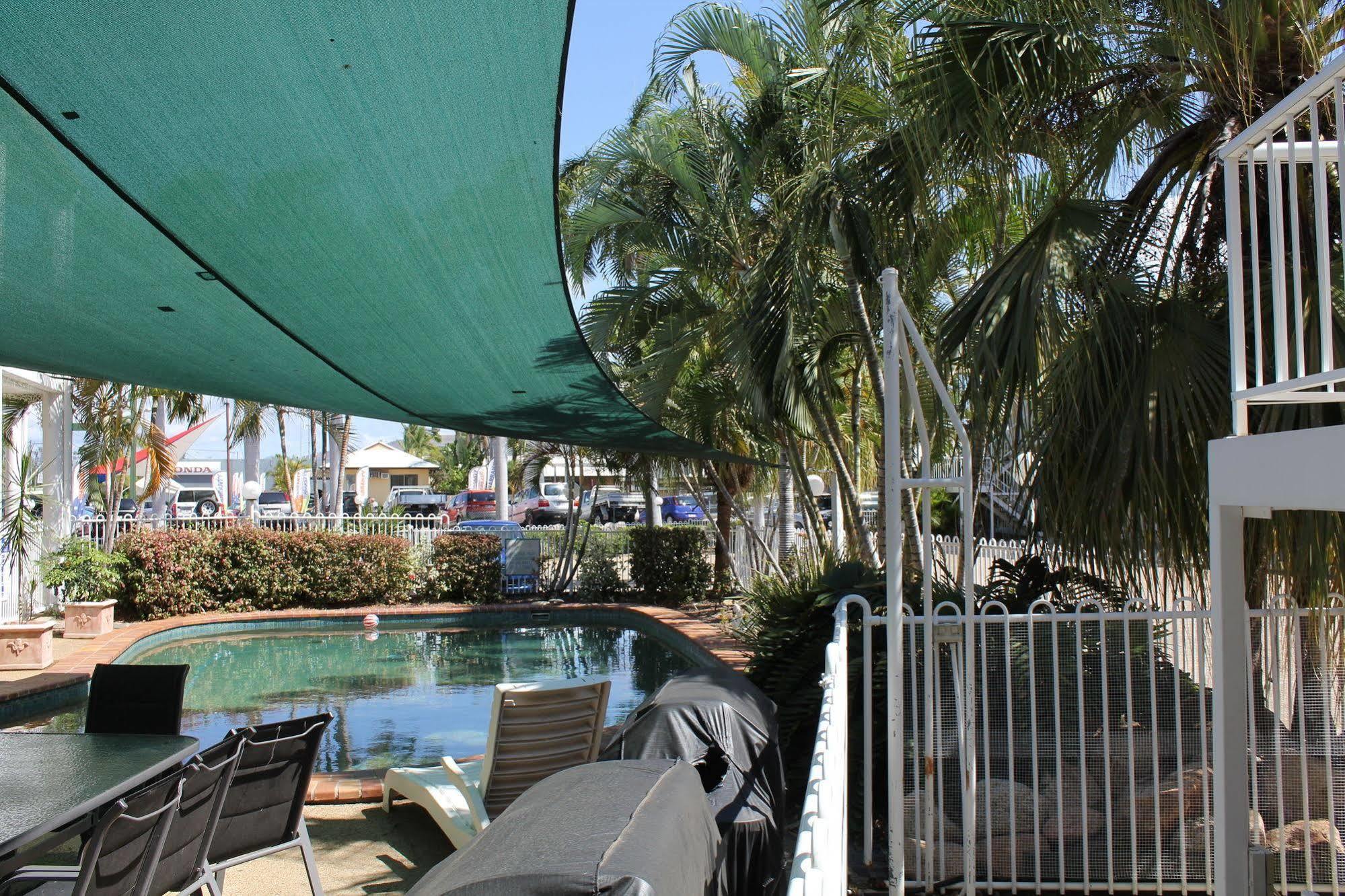 Colonial Rose Motel Townsville Exterior photo